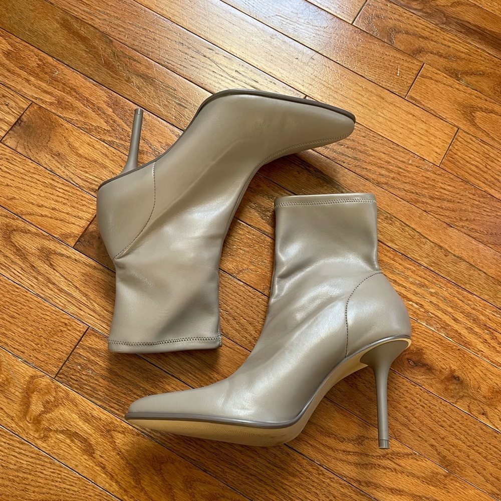 Zara Heeled Booties